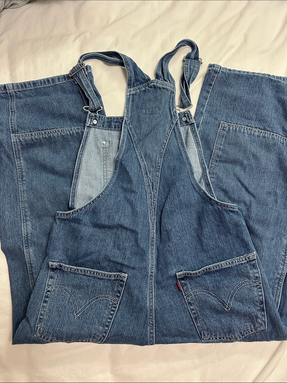 Levi's Blue Denim Women's Cropped Wide Leg Overalls - Picture 3 of 4